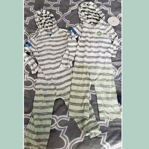 Burts Bees Baby 2-Pack Organic Cotton Striped hooded Pajamas 0-3M & 24M brother